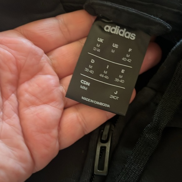 Adidas jacket - Picture 2 of 4